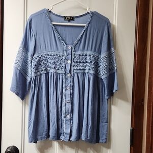 POL Pearl Button-Down Blouse - S